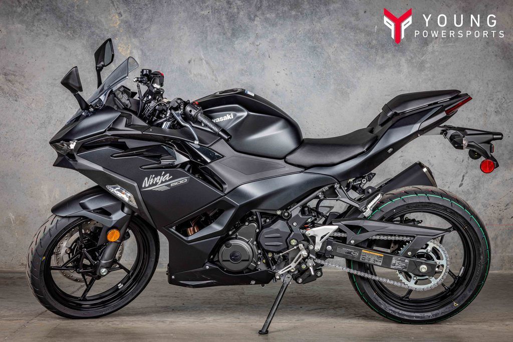 2026 Kawasaki Ninja® 500