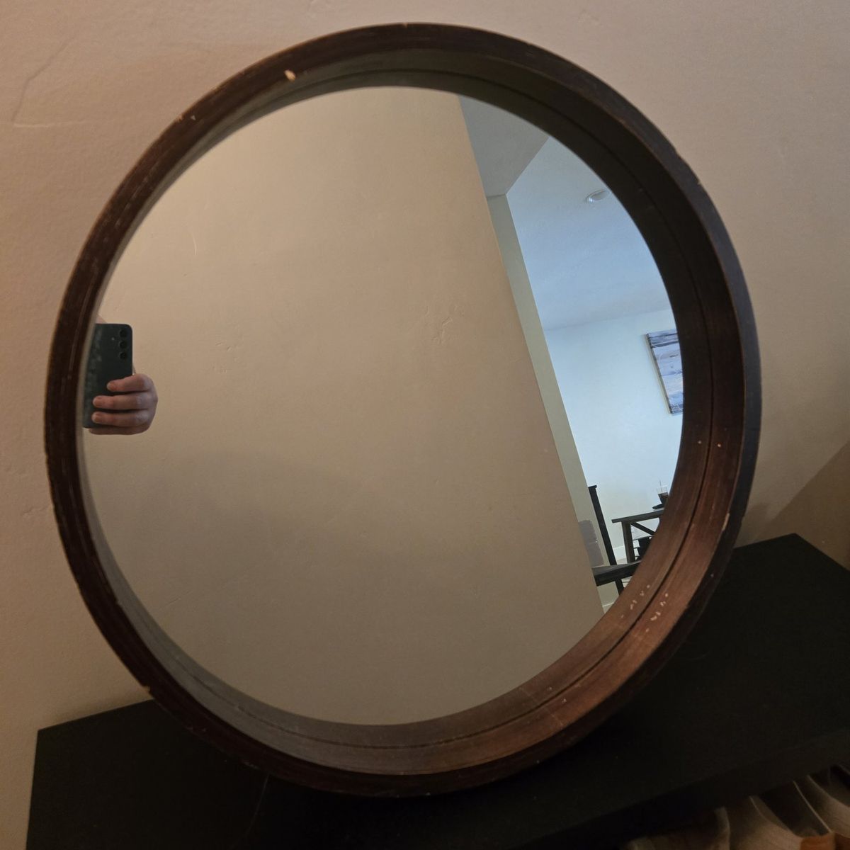 Main image 6