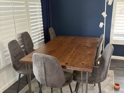 dining table with chairs