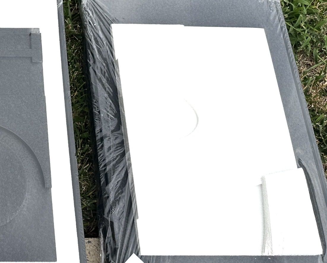Main image 2