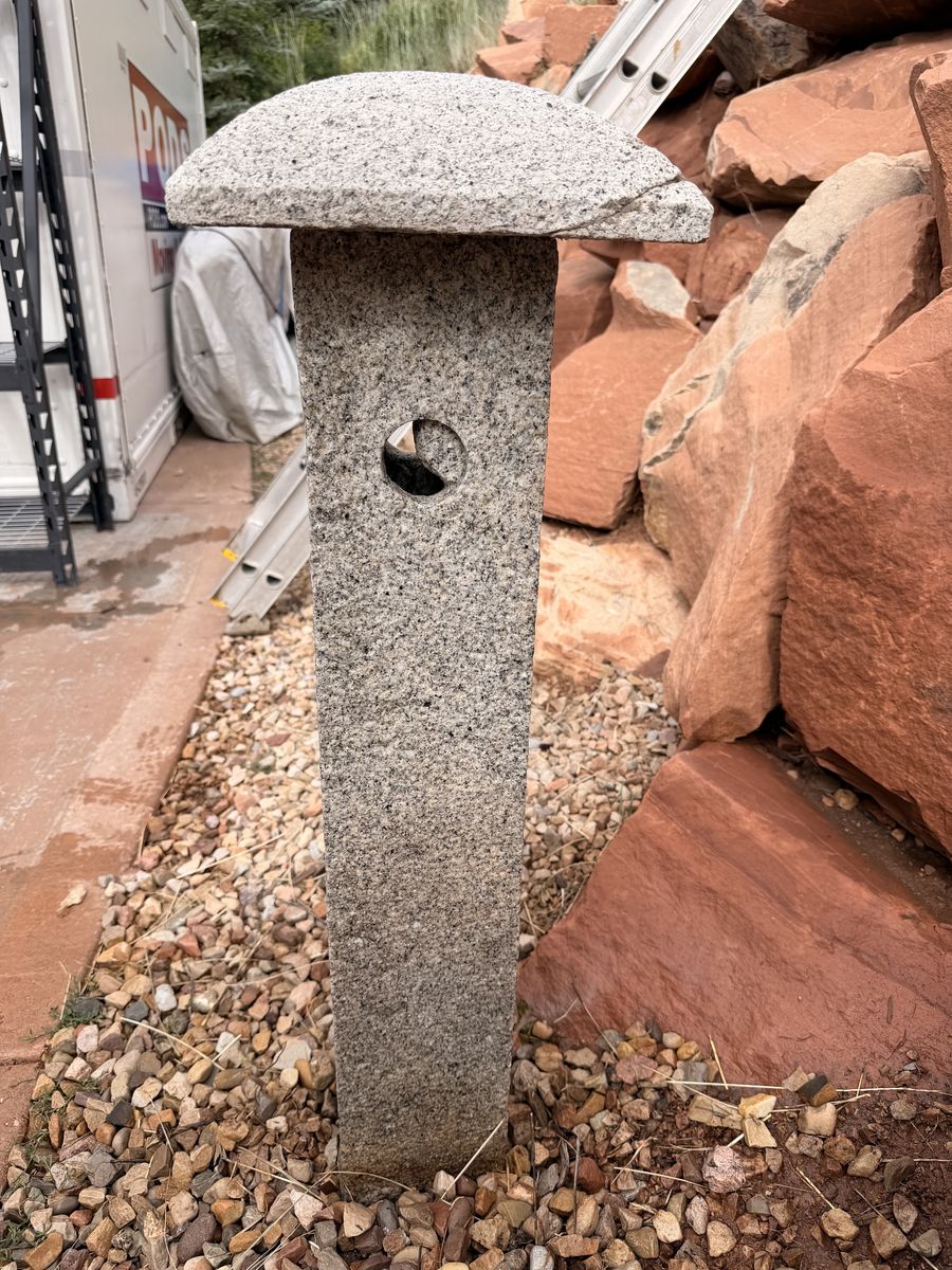 Main image 4