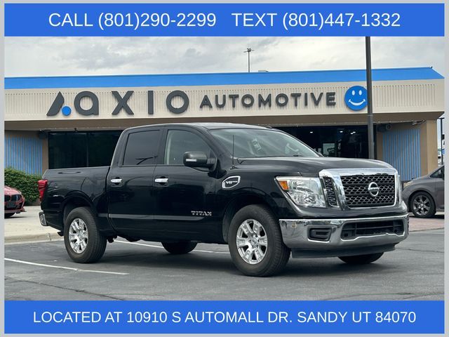 2017 Nissan Titan SV