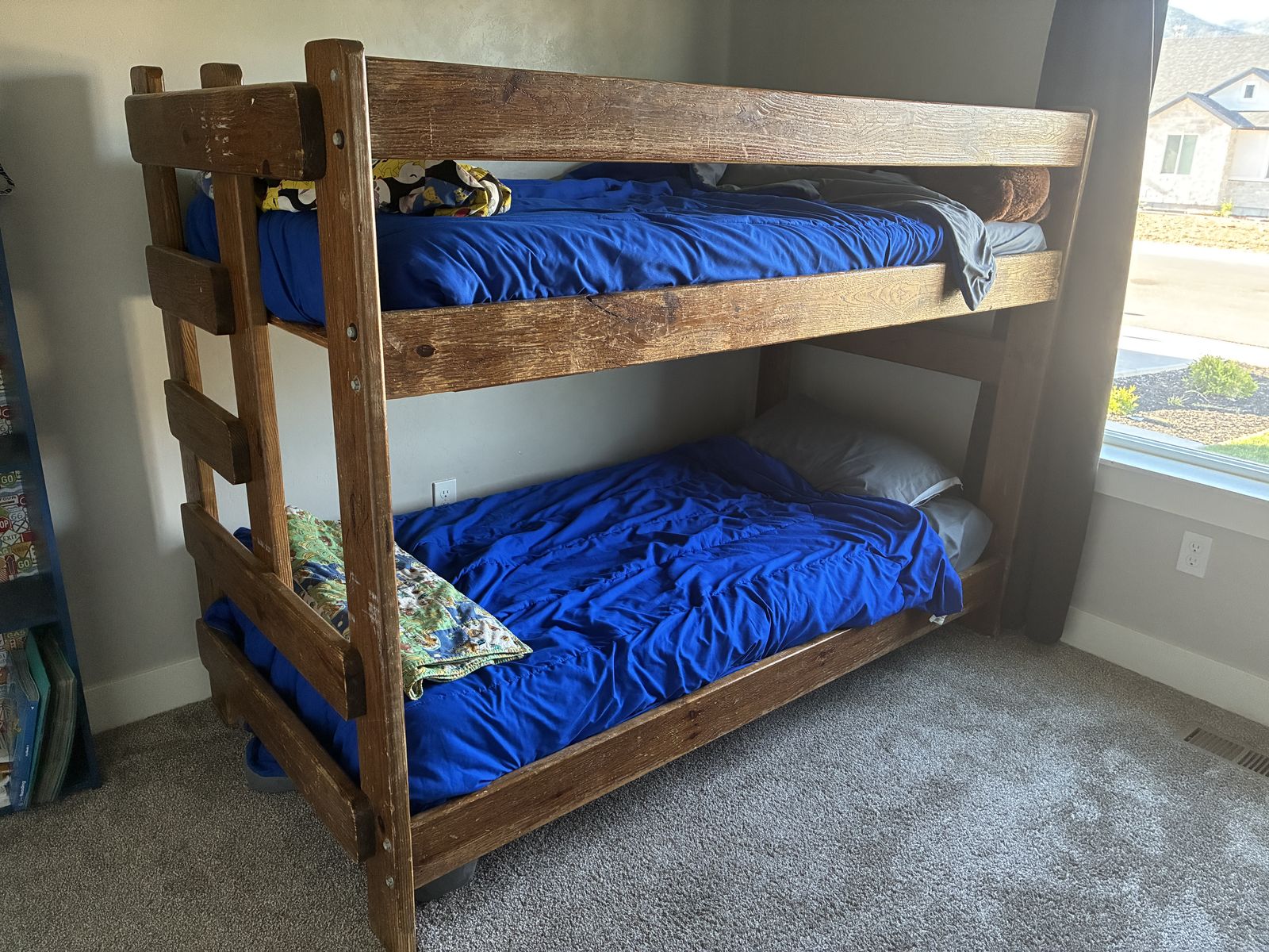 Solid Wood Twin Bunk Bed