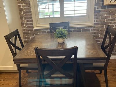 Dining Table and 6 Chairs - Expandable Wood Table with Cross-Back Chairs