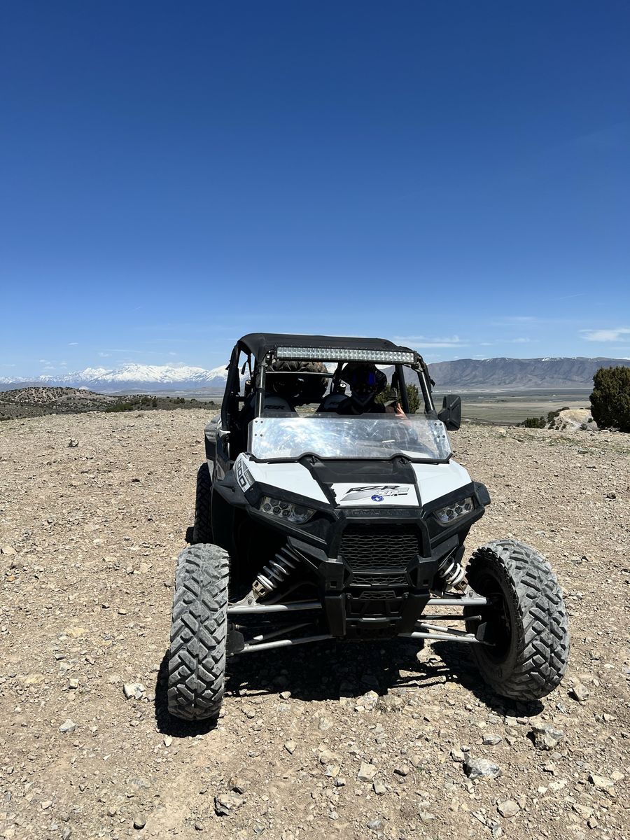 Polaris RZR Side-by-Side UTV - White, Off-Road Ready, great condition with just cosmetic wear