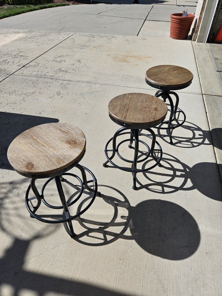 Moving my loss your gain!
Set of 3 Industrial Style Adjustable Swivel Bar Stools - Wood Top, Metal Base