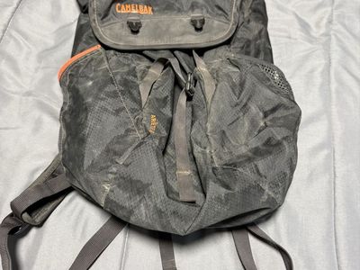 CamelBak Arête 18 Lightweight Hiking Backpack Black