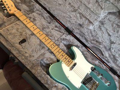 FENDER AMERICAN PRO TELE