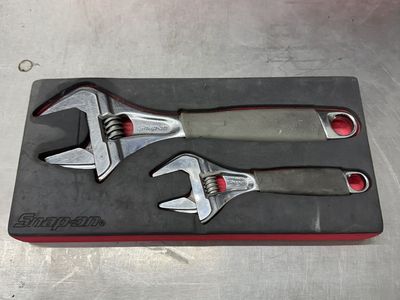 Snap-on Foam 2pc Wide Mouth Adjustable Wrench Set