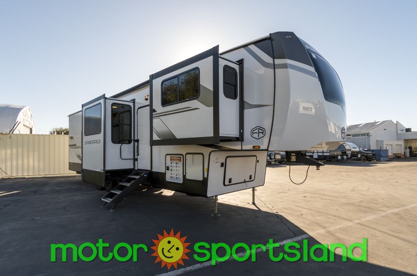 2026 Forest River Sandpiper 3990FL Loft