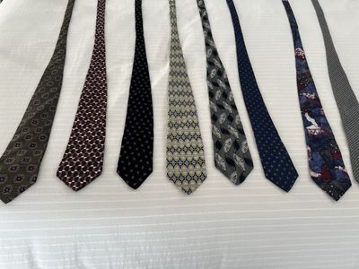 8 Men's Vintage Neckties Patterned & Geometric Silk Ties