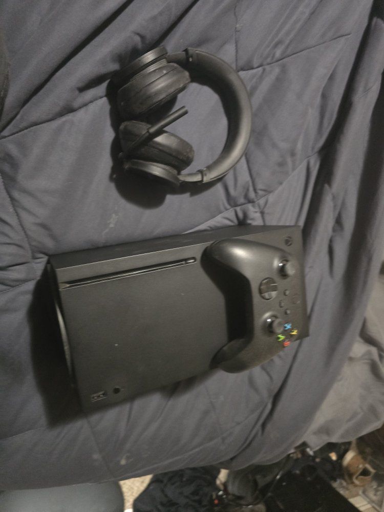 Xbox series X 1tb entire setup!