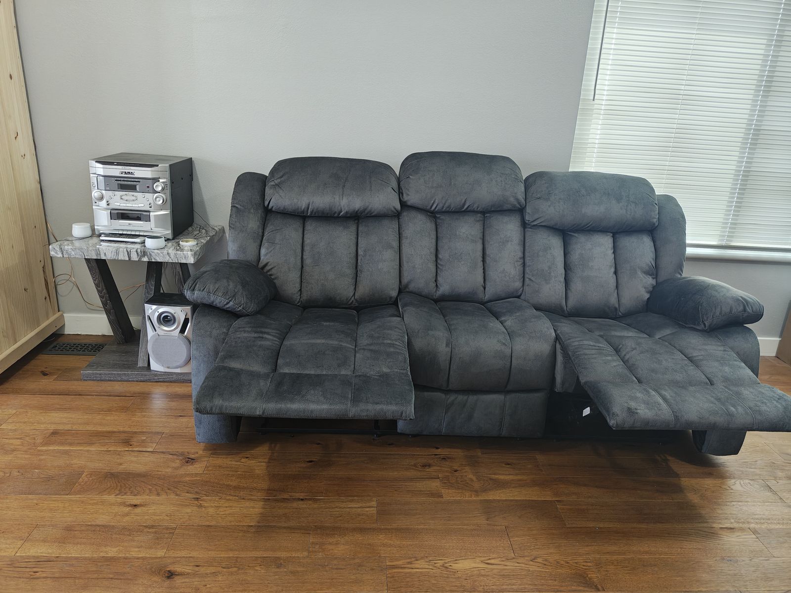 Main image 2