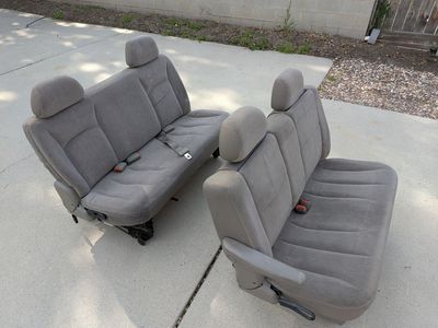 Dodge Grand Caravan 2nd and 3rd Row Seats