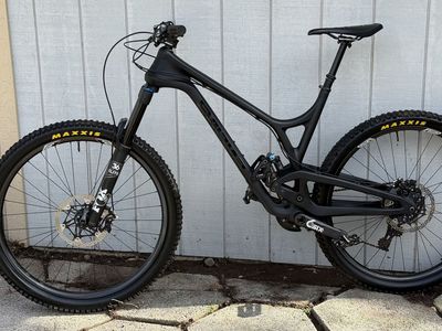 Evil Offering XL enduro/trail bike, almost new, PRICE DROP!