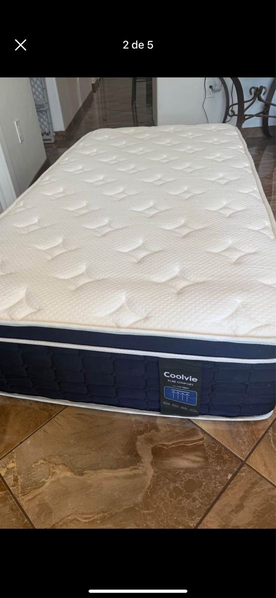 Coolvie Pure Comfort Mattress twin size like new $80