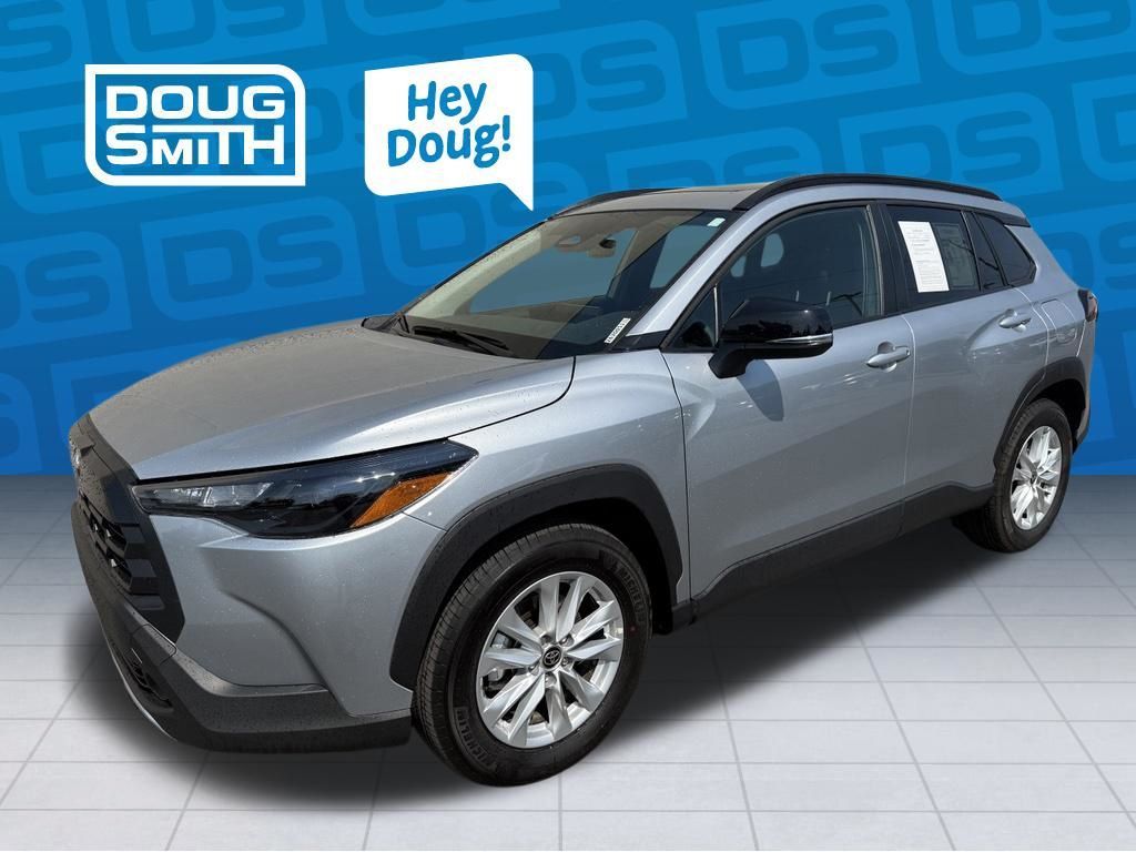 2026 Toyota Corolla Cross LE