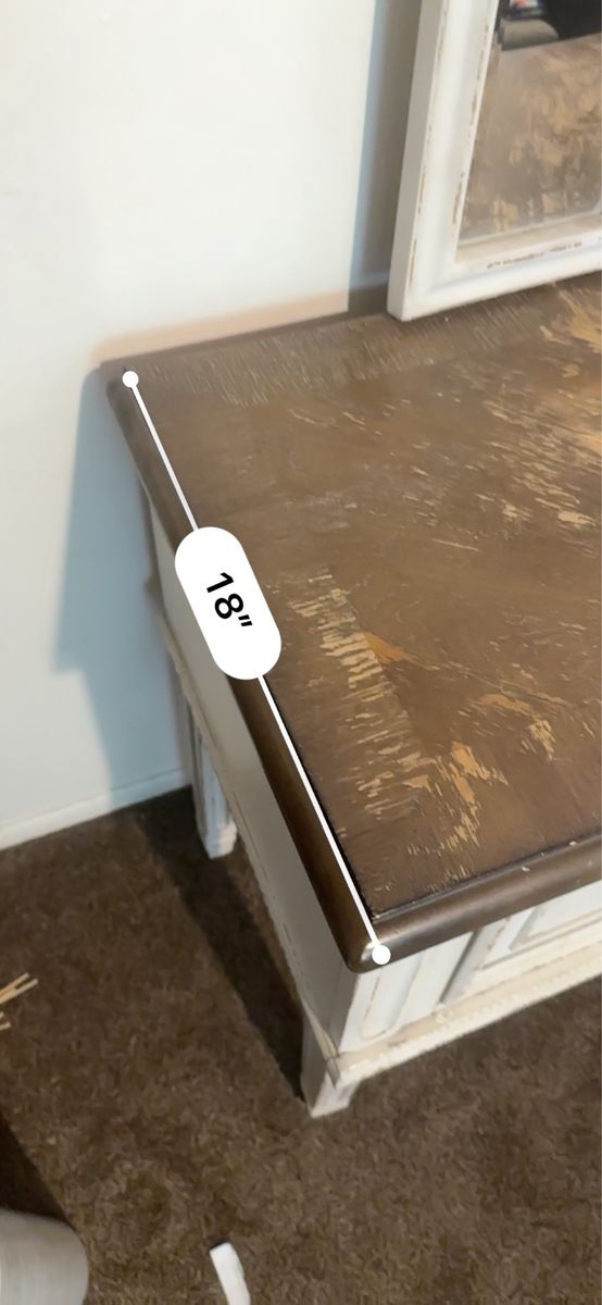 Main image 4