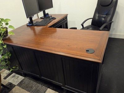 L-shape executive desk