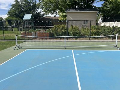 Pickleball net