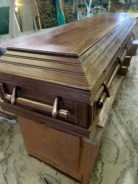custom caskets