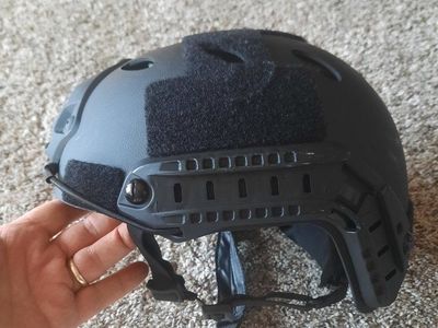 Lancer Tactical FAST Helmet and Tactical Full Face Mask - Like New