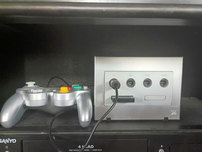 Platinum GameCube with controller and memory card