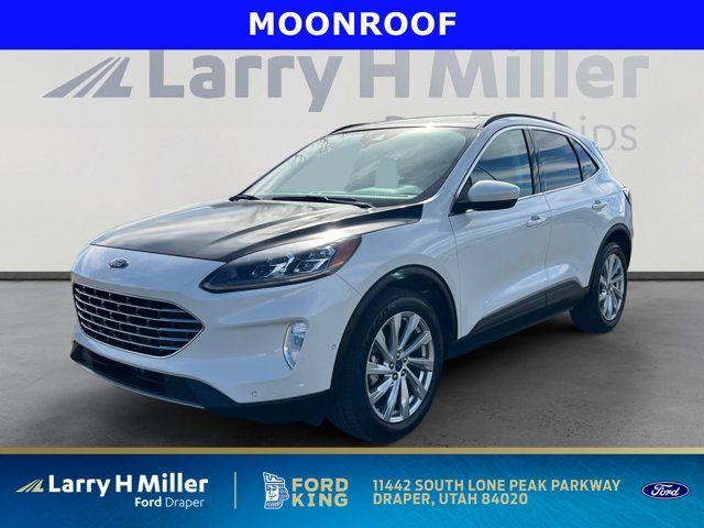 2022 Ford Escape Titanium