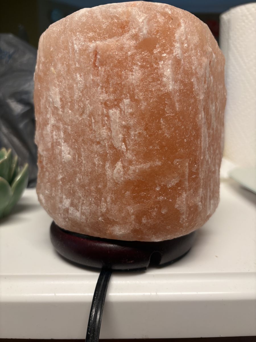 Scentsy pink Himalayan salt warmer