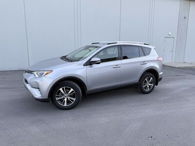 2018 TOYOTA RAV4 XLE