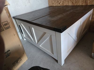 coffee tables and ottoman