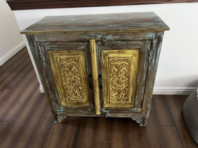 Sundance cabinet