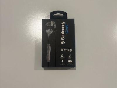 New Skullcandy Method Sport Wired Earbuds – Sealed/Unused