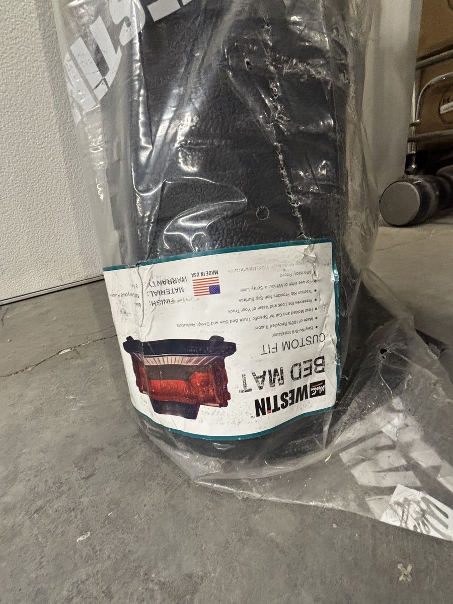 New Custom Fit Truck Bed Mat