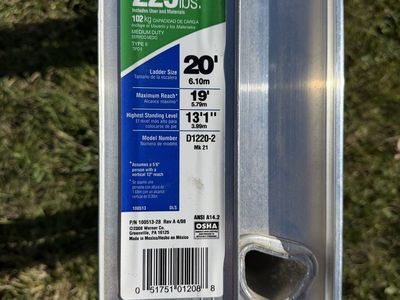 Werner D1220-2 Aluminum Extension Ladder 20 Foot 225 lb Load Capacity