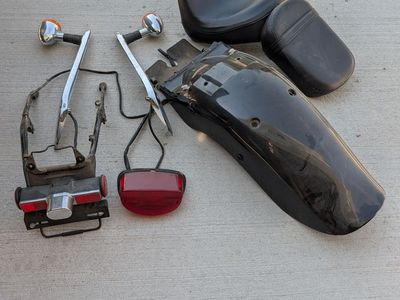 Honda Shadow vlx600 seat, fender and other parts 2006