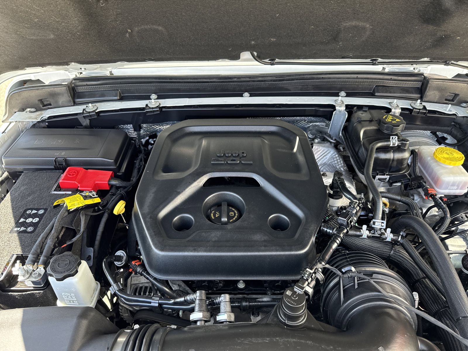 Main image 9