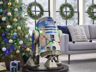 3.5 FT Animated LED R2-D2 (Home Depot)