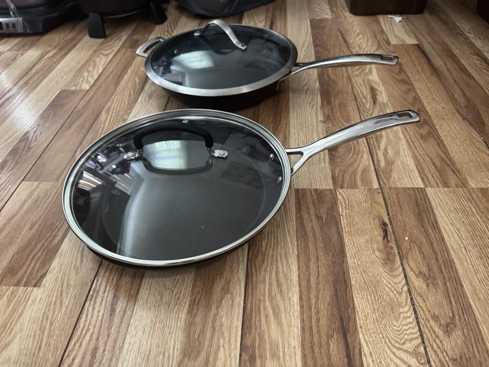 LE CREUSET 11" and 12” Nonstick Fry Pan SET