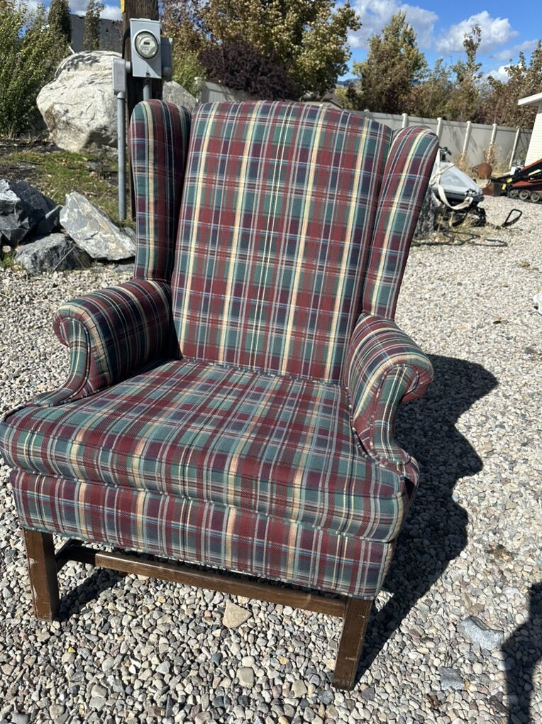 Vintage Plaid Wind Back Chair