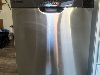 4 year old GE dishwasher, cosmetic damage works great