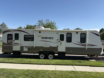 2011 Keystone Trailer
