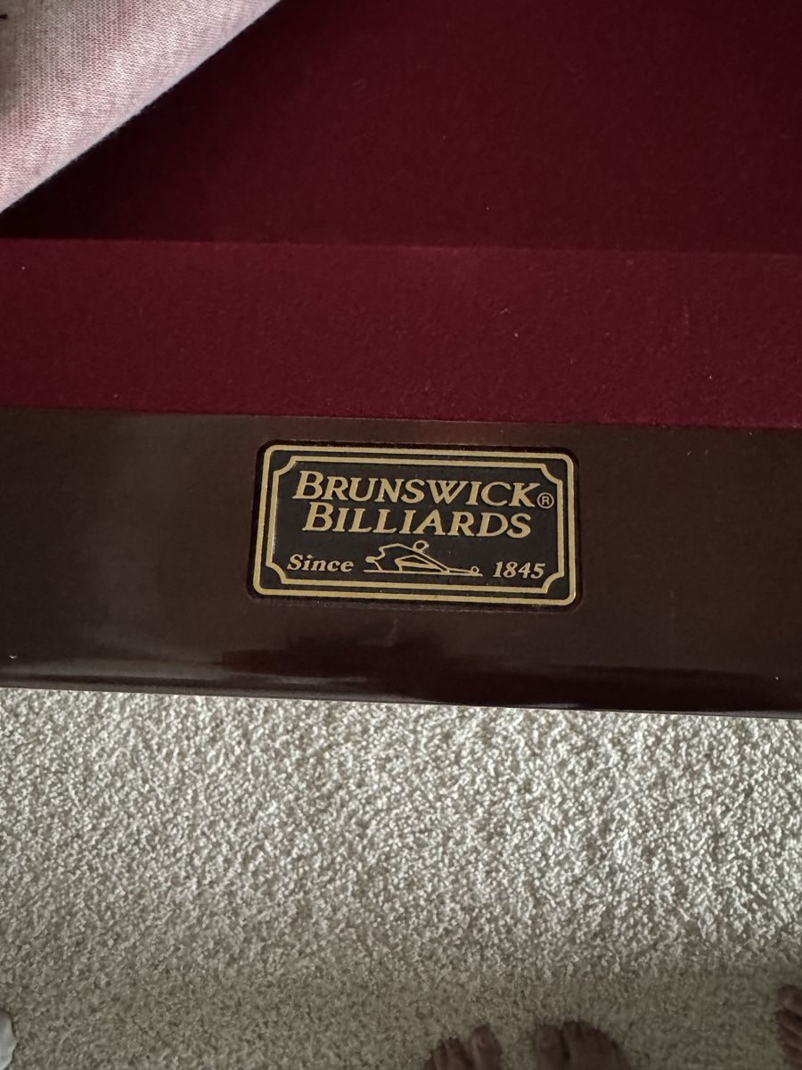 Brunswick Billiards Full-Size Pool Table w/ Heavy-Duty Cover - Excellent Condition