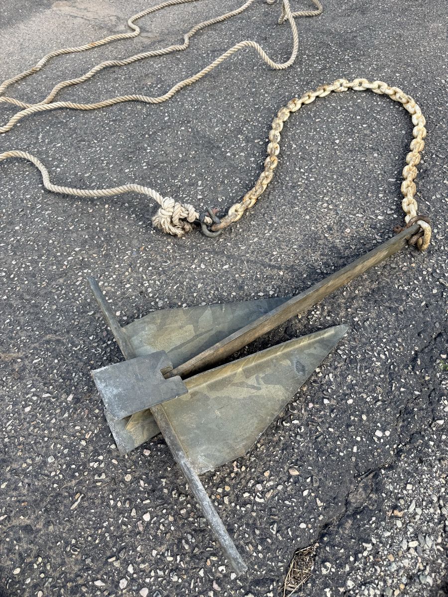Main image 2