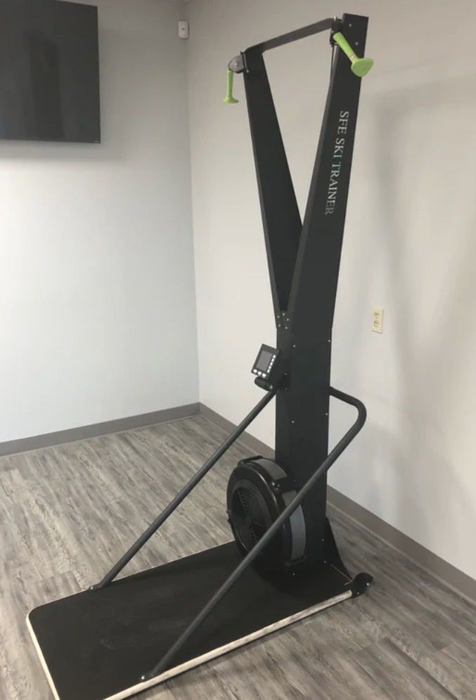 2022 Concept 2 Ski Erg with Floor Stand