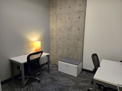 Sizzling Summer Deals on Office Space!