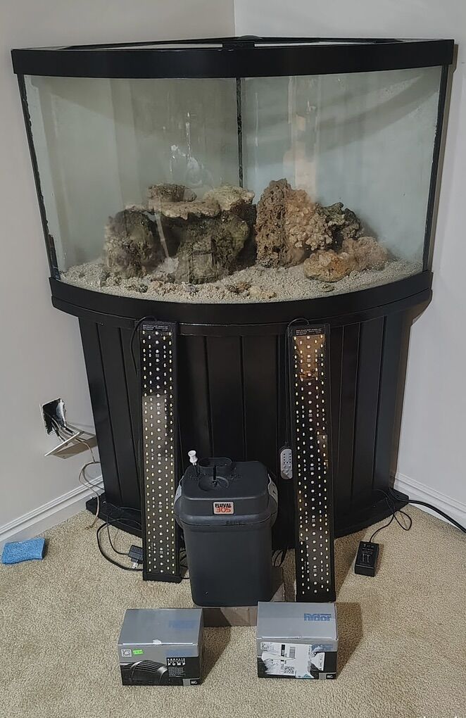 55 GAL CORNER SALTWATER AQUARIUM WITH STAND