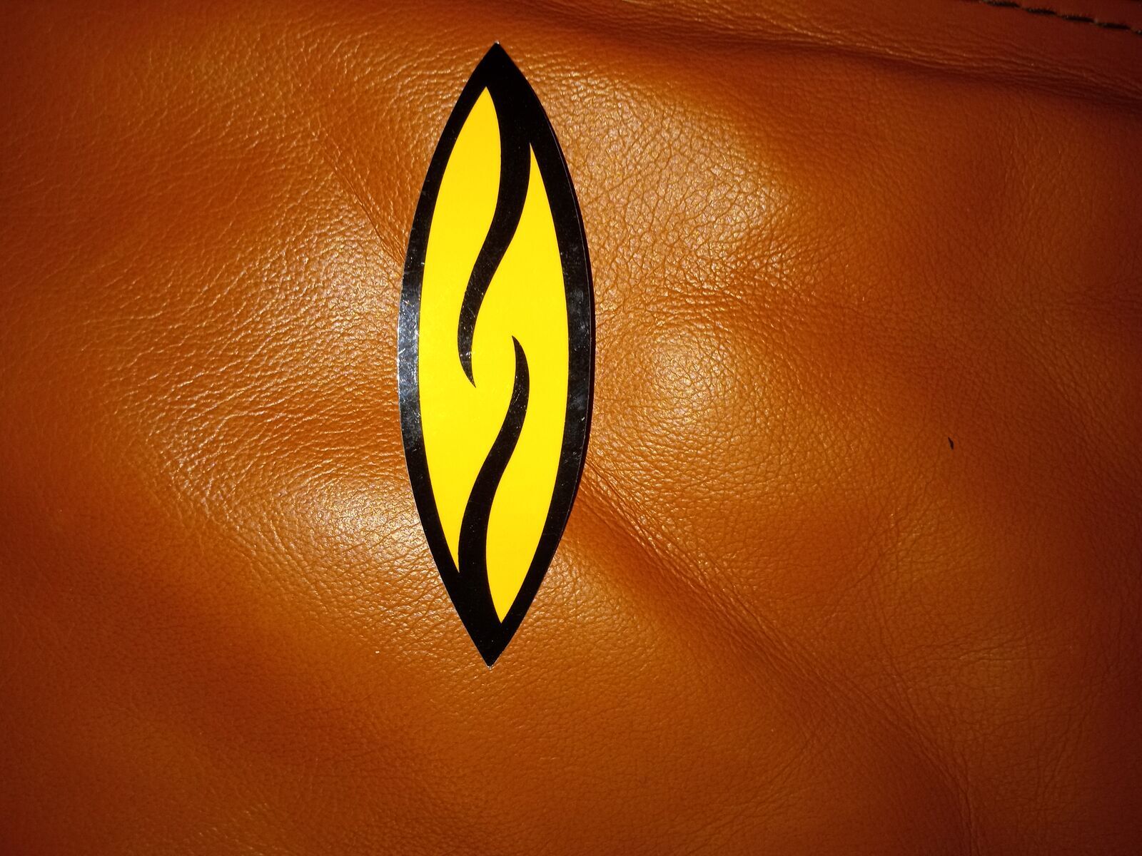 Vintage Smith's logo surfboard snowboarding ski decal