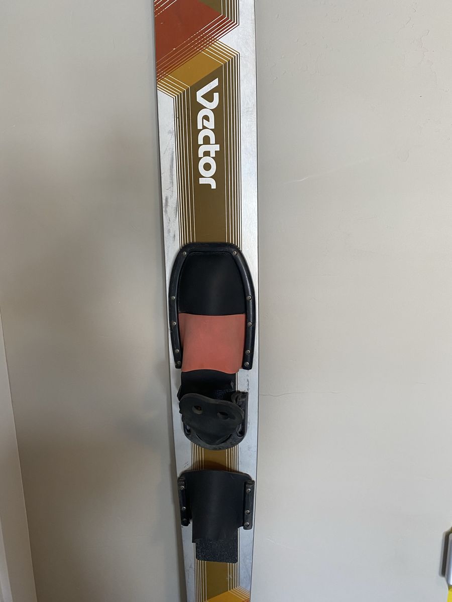 Vector Slalom Water Ski 67”
