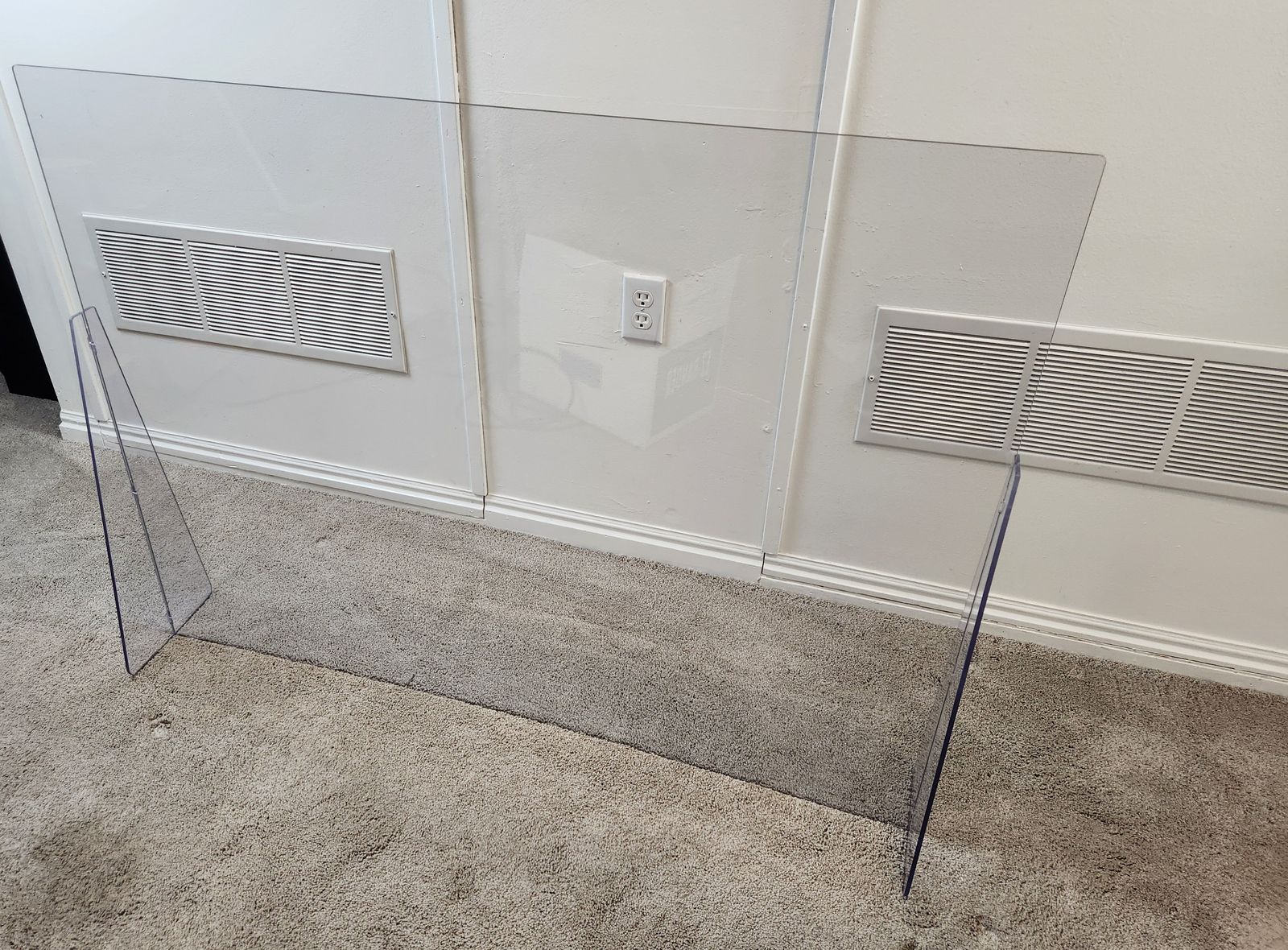 Polycarbonate Sheets - KIREX GP - Approx. 47" x 36" x 1/4" - Lexan-Style Panels